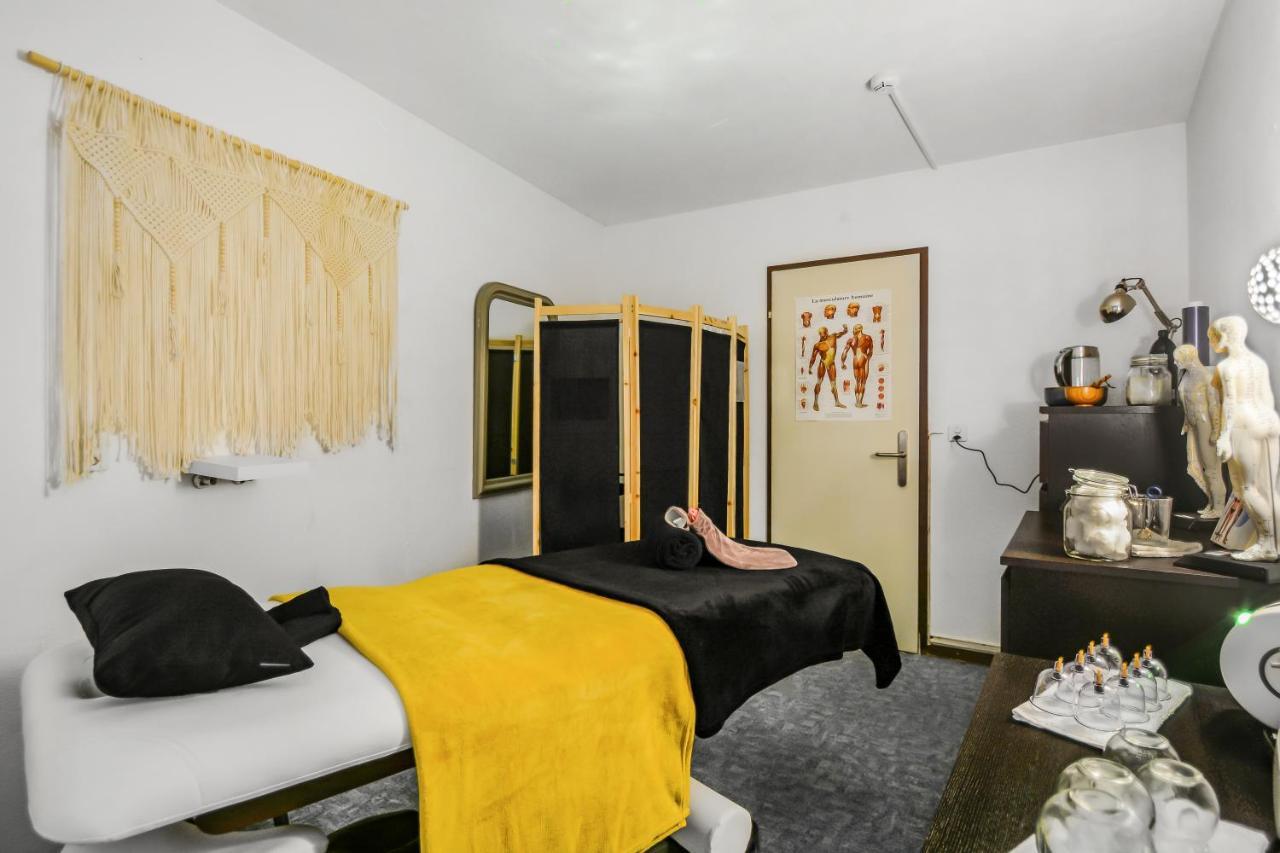 Neuchatel City Hotel מראה חיצוני תמונה