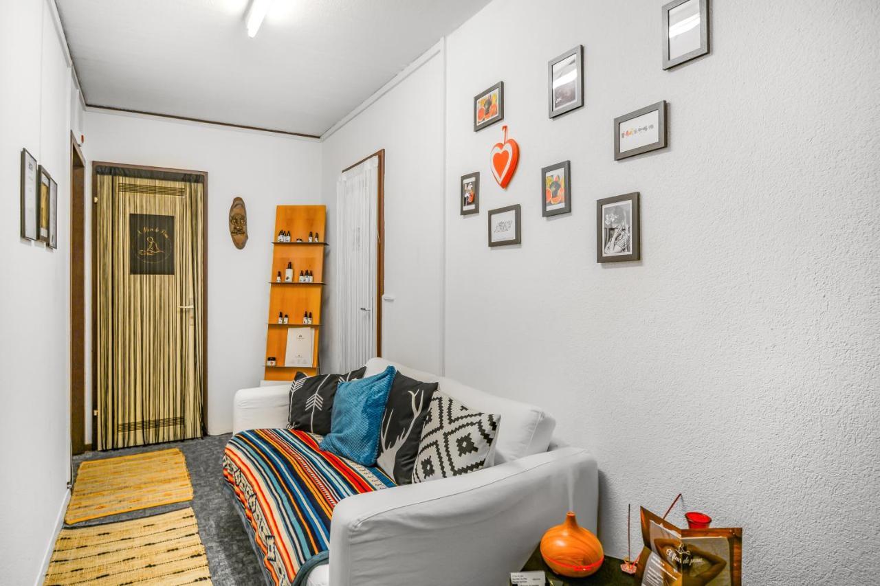 Neuchatel City Hotel מראה חיצוני תמונה