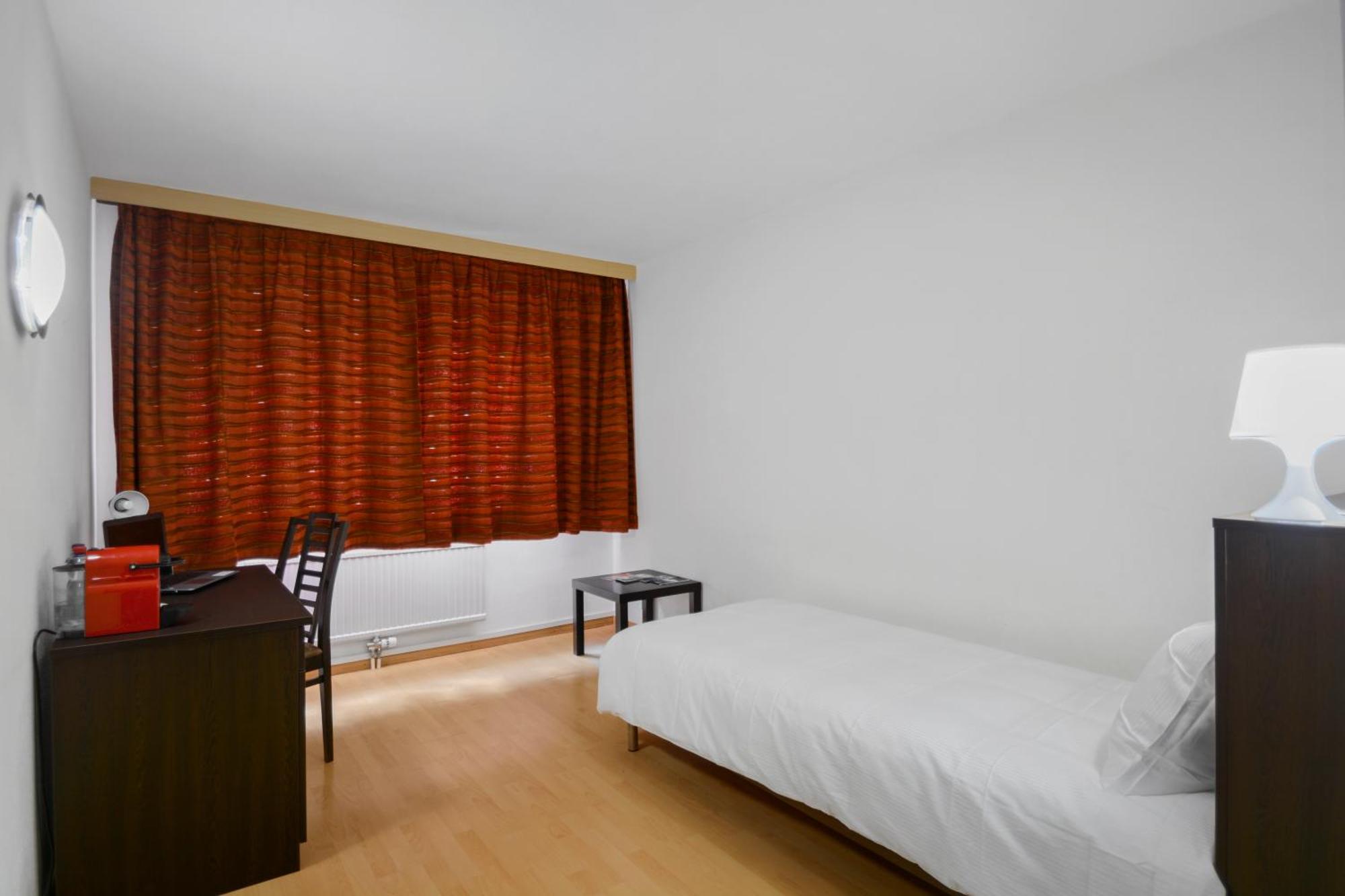 Neuchatel City Hotel מראה חיצוני תמונה