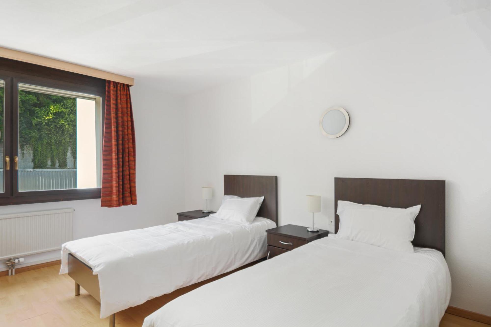 Neuchatel City Hotel חדר תמונה